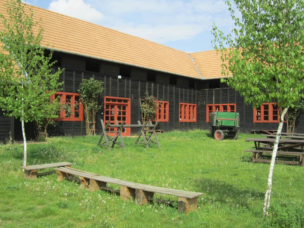 Hotel Nyirfaliget Lovaskemping Es Turistahaz Nyíregyháza Exteriér fotografie